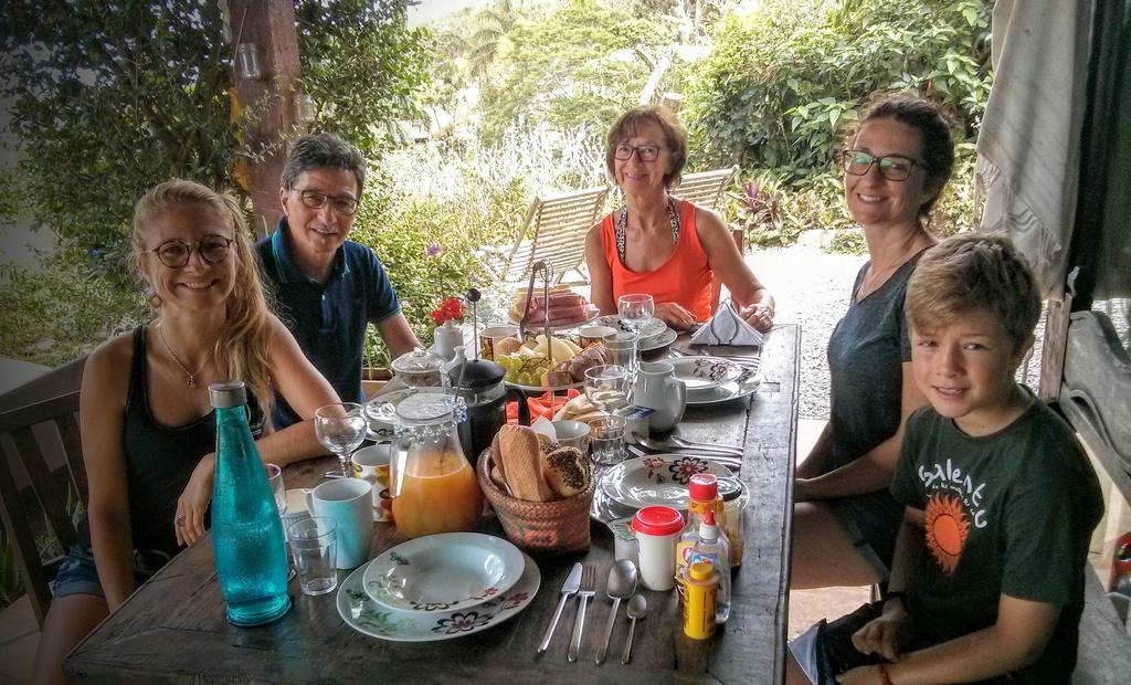 Flor Morena Guesthouse Búzios エクステリア 写真